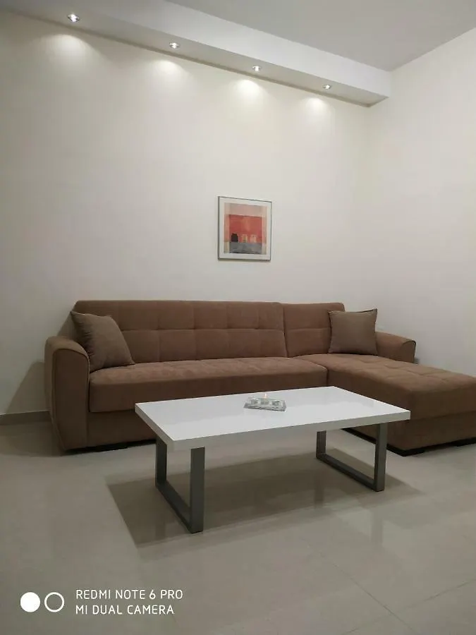 Lavim Apartments 2 시키아