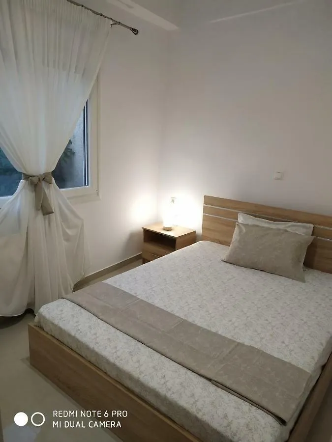 Lavim Apartments 2 시키아